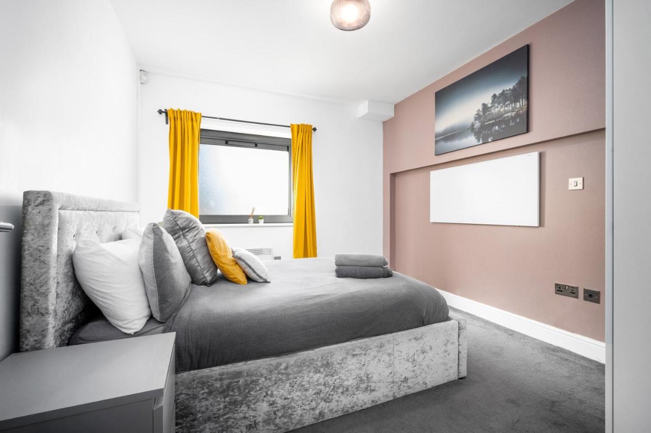 Broadway Suite - Newly Refurbished Stylish Apartment With Free Private Parking - Great Location เบอร์มิงแฮม ภายนอก รูปภาพ