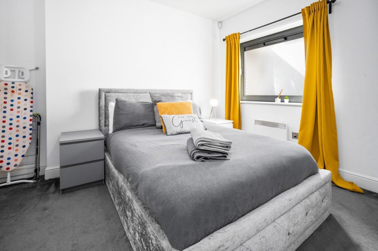 Broadway Suite - Newly Refurbished Stylish Apartment With Free Private Parking - Great Location เบอร์มิงแฮม ภายนอก รูปภาพ